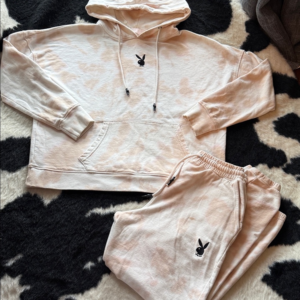 PLAYBOY Cream Hoodie and Sweatpants Set